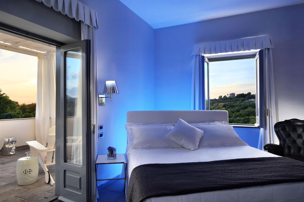 La Suite Boutique Hotel Procida Exterior photo